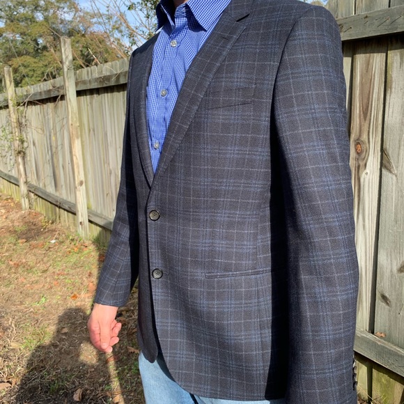 Hugo Boss Men suit/blazer/ Tailored /size US 40R - Picture 2 of 8